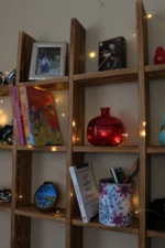 Wooden City Ahşap Raf Dekoratif Eskitme Işıklı Nostalji Kitaplık Süs Eşya Rafı - Görsel 5